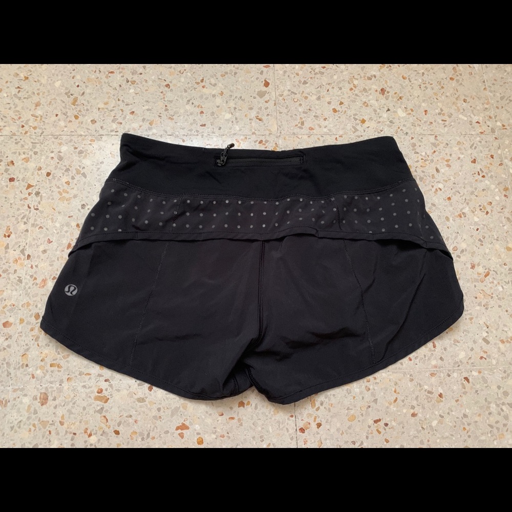 Lululemon Speed Shorts size 4
